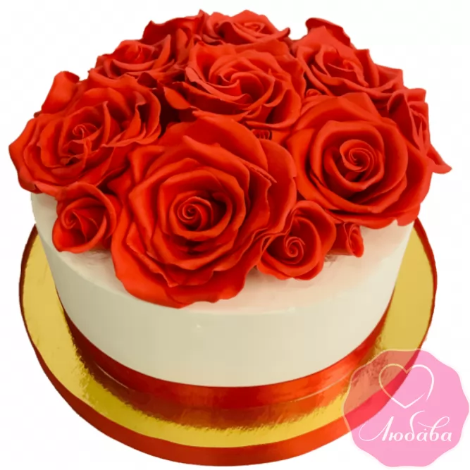 Торт с розами, украшенный мастикой