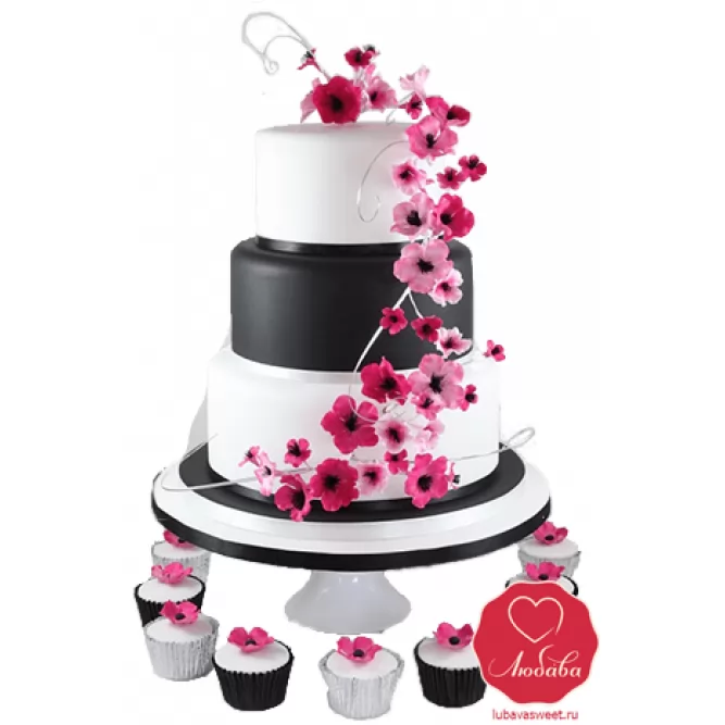 Торт свадебный черно-белый с цветами №728