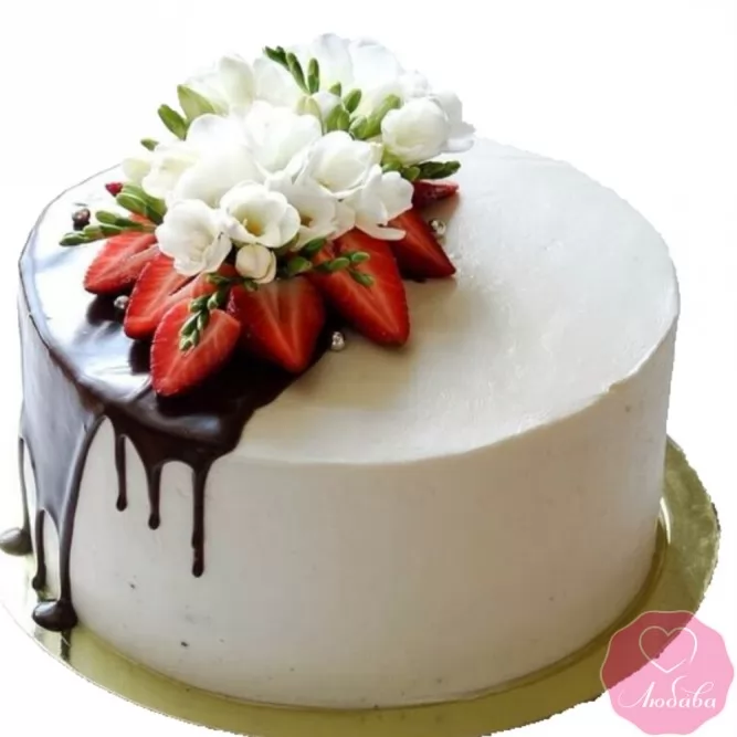 Торт постный с ягодами и цветами №2703