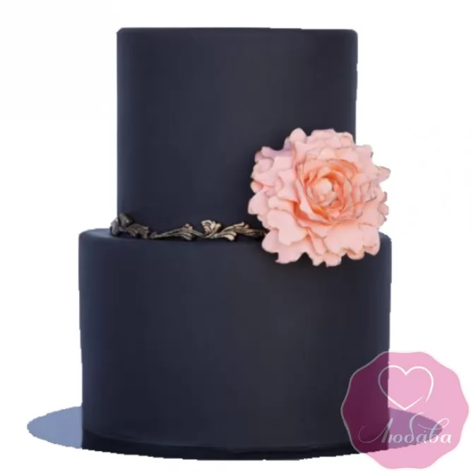 Торт свадебный черный с розой №2600